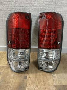 トヨタ ランドクルーザー 78プラド 70系 社外 LED テールランプ テールライト 左右セット 中古品 DEPO製 美品