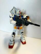 ★【ジャンク】BANDAI PG 機動戦士ガンダム RX-78-2 Ver.1.0 完成品★_画像2