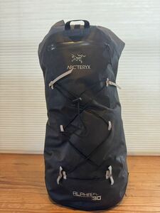 *** б/у прекрасный товар использование 2 раз *** ARC'TERYX Alpha FL 30 Backpack Arc'teryx Alpha FL30 рюкзак чёрный цвет легкий водонепроницаемый 30L день ..