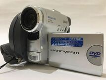 美品　SONY　ソニー　Handycam　ハンディカム　ビデオカメラ　DCR-DVD201　シルバー　銀　d10d10dd30_画像1