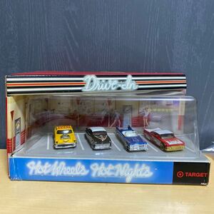 ホットウィール Hot Wheels Target 限定 Hot Nights Drive-In 4Car Set