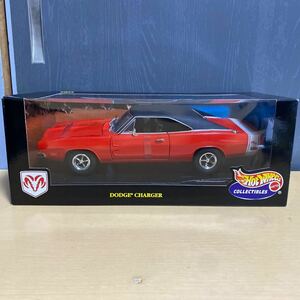 ホットウィール Hot Wheels 1969 Dodge Charger 1/18