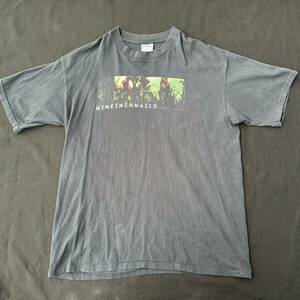 90s Nine Inch Nailsna in -inch nails zvintage Vintage band T-shirt THE FRAGILE tiger vi s Scott Travis Scott have on model 