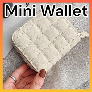 小銭入れ ミニ財布 二つ折り ミニウォレット コンパクト かわいい カード入る 財布 クリームホワイト