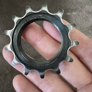 デュラエース Dura-Ace ピスト コグ 小ギア 13T NJS SHIMANO シマノ 厚歯 競輪 ピ