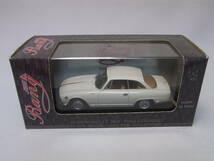 ★貴重!★Alfa Romeo 2000 SPRINT STREET 60/62 antique white-blanco antico 1/43【アルファロメオ スプリント セリエ 102】★Bang/バン_画像10