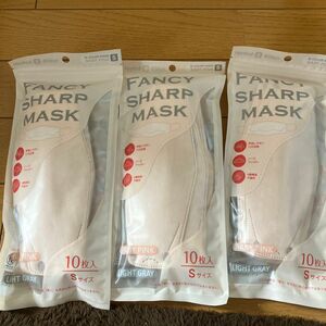 4層 不織布立体マスク