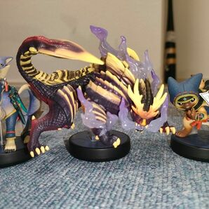 モンスターハンター amiibo アミーボ マガイマガド オトモガルク オトモアイルー