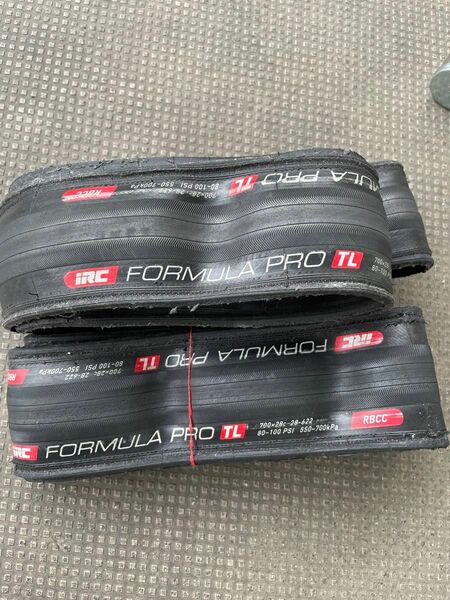 IRC FORMURA PRO TL 700 28c チューブレス 700x28C