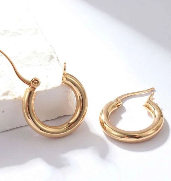 美品 ゴールドピアス ピアス ゴールド イエローゴールド オルチャン y2k ゴールド アクセサリー ジュエリー 韓国 シンプル