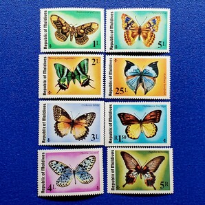 モルディブ★蝶の切手 計8枚 未使用切手 バタフライ  昆虫切手の画像1
