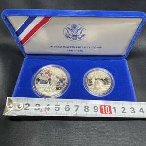 UNITED STATES LIBERTY COINS アメリカ 記念コイン 銀貨 自由の女神 1ドル ハーフダラー 1986年の画像7