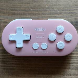 訳アリ品 8BitDo Zero 2 Bluetooth ワイヤレス コントローラー ピンク 正規品 美品の画像1