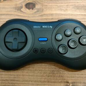 訳アリ品 ジャンク扱い 8BitDo M30 2.4G ワイヤレス ゲームコントローラー SEGA Genesis Mini & Mega Drive Mini & Switch ※一部検品不可の画像1