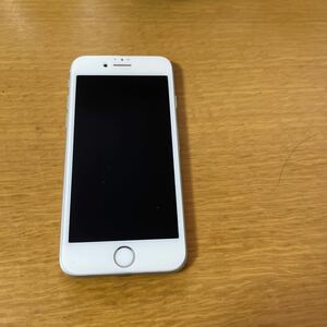 iPhone8 64GB シルバーホワイト　本体SIMロック解除 送料込み