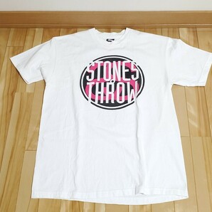 激レア 2009年 stussy x STONES THROW ツアーコラボTシャツ ステューシー ストーンスロウ ホワイト サイズ、Lの画像3