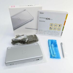 043 【未使用】Nintendo ニンテンドー DS Lite グロスシルバー