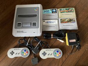 【送料無料・動作確認済】今すぐ遊べるスーパーファミコンセット　カセット４本付き