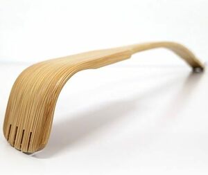 [虎斑竹専門店 竹虎] 【国産・日本製】竹ならではの優しい使い心地、軽さと丈夫さ、曲がりがあるから痒いところに直接届く！使いやすい