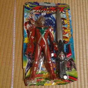  Ultraman Max фигурка 