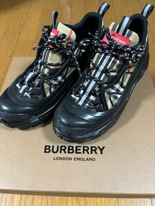 Burberryコットンアーサースニーカー42 