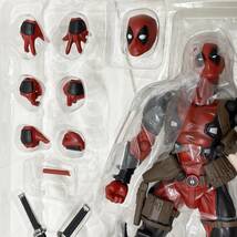 【中古】FIGURE COMPLEX AMAZING YAMAGUCHI Series No.001 DEADPOOL デッドプール 箱傷み有 1円～_画像2