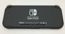 : 中古 [本体・アダプターのみ] Nintendo Switch Lite グレー　動作確認/初期化済　使用感 キズ、ヒビあり　スイッチライト_画像3