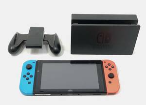 ■ゲームハード ニンテンドースイッチ XAJ型 本体・Joyコングリップ・ドッグのみ【ジャンク】※スティック不良あり※ Nintendo Switch