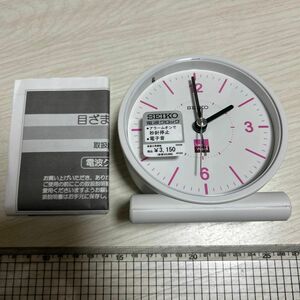 SEIKO 目覚まし時計　電波時計　クロック　アラーム　シンプル