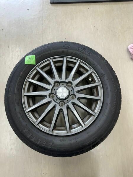 195/65R15 サマータイヤ　中古　2022年製 ③