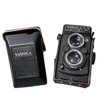 【中古品】ヤシカ Yashica Mat-124 G / Yashinon 80mm f/3.5 二眼レフ フィルムカメラ L62845RE_画像1