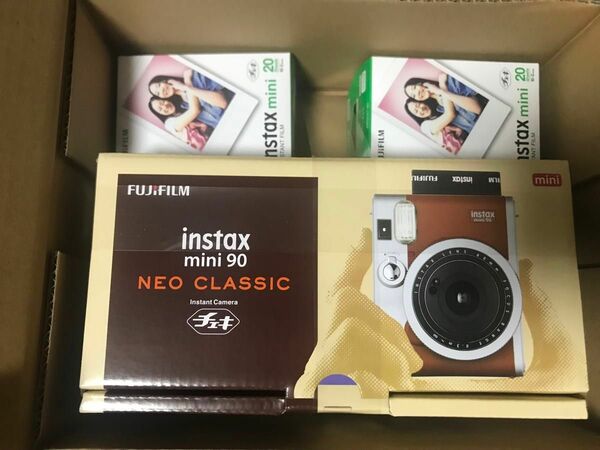 新品・未開封品★instax mini 90 チェキ ネオクラシック(ブラウン)＋チェキ専用フィルム 20枚入り＊2個 セット