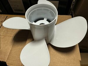4 sheets propeller. 15 pitch! Yamaha 20-30 horse power for <10.1×15 pitch is maximum size >BEE BOAT* aluminium 4 sheets propeller * postage included 