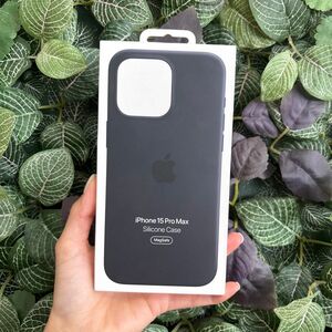 Apple iPhone 15 Pro Max シリコーンケース - ブラック MagSafe対応/MT1M3FE/A/アップル