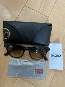 Rayban RB4324 710/51 ほぼ新品