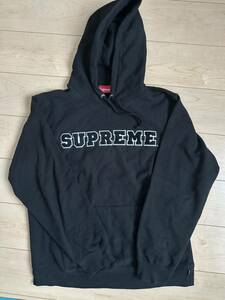 supreme フーディ　Lサイズ