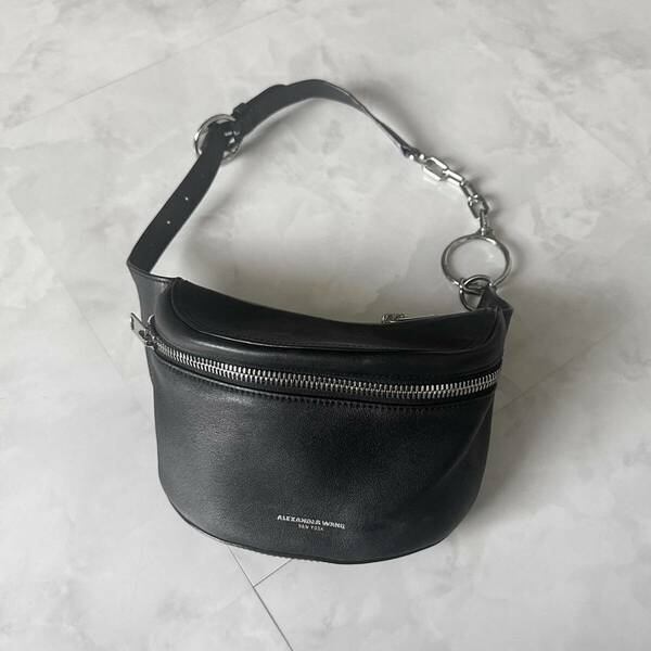 【Alexander Wang】 チェーン ボディバッグ FANNY PACK アレキサンダーワン ウエストバッグ ショルダーバッグ ウエストポーチ レザー 