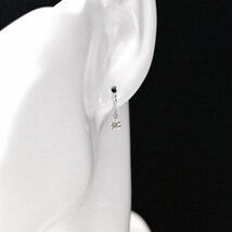 【新品・未使用】1円～最落無 天然ダイヤモンド 計0.64ct,ミニ鑑別付,プラチナ 揺れながら輝く レーザーホールダイヤモンド フックピアス_画像7