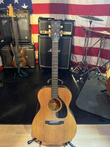 Yamaha guitar fg-110