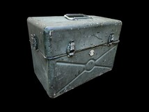 実物 60～70年代 米軍 アルミボックス ベトナム戦争 米軍放出品 アメリカ軍 キャンプサバゲー 道具箱 ツールボックス 工具箱 ヴィンテージ_画像2