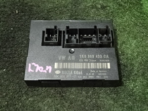 ☆インボイス対応 フォルクスワーゲン VW ゴルフトゥーラン・1TCAV 2010(H22)・ドアロックコンピューター・1K0959433CA