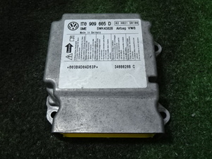 ☆インボイス対応 VW ゴルフトゥーラン TSIトレンドライン 1TBMY 2009モデル エアバッグコンピューター 1T0909605D