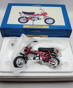 未使用　　EBBRO　エブロ　1/10　DAX Honda ST50 1969　ダックス　ホンダ　ST50　1969　バイク模型