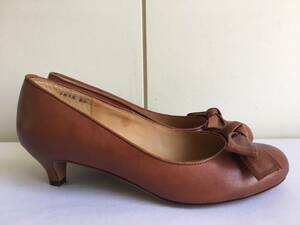  new old goods *MARGARET HOWELL idea Margaret * Howell I der ribbon motif leather pumps tea 23cm*