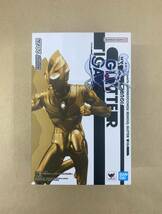 ★R352 / 開封品 バンダイ S.H.Figuarts（真骨彫製法）ウルトラマンティガ グリッターティガ ★_画像1