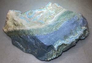 インドネシア　ウエストジャワ　ガルット産大きな天然セアムアゲート　SEAM AGATE原石537g1面カット磨き無し^ ^激レア石