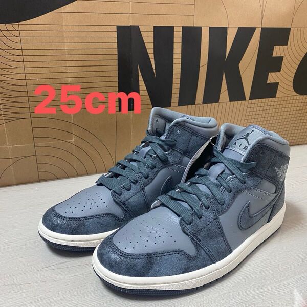 25cm ウィメンズエア ジョーダン 1 MID SE