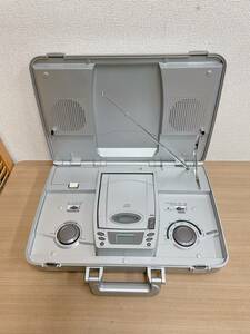 【 アタッシュケース型 AM/FM ラジオ付き アウトドア CDプレイヤー】 /シルバー/現状品/インテリア/A65-121