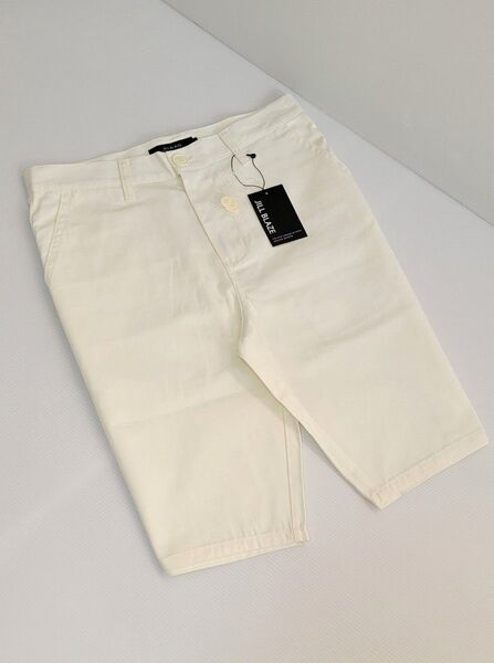 ハーフパンツ W76 JILL BLAZE オフホワイト ゴルフパンツ 新品/未着用