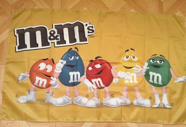 フラッグ　M&M's ポスター　T140ガレージ装飾　バナー